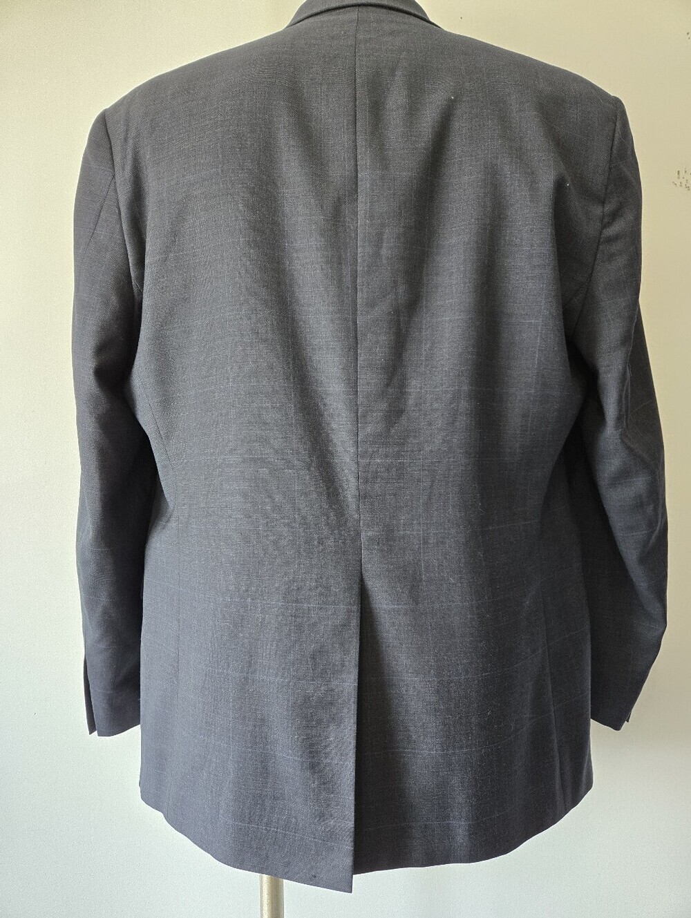 Lauren Ralph Lauren Navy Windowpane 100% Wool Blazer. 44R - Picture 6 of 16